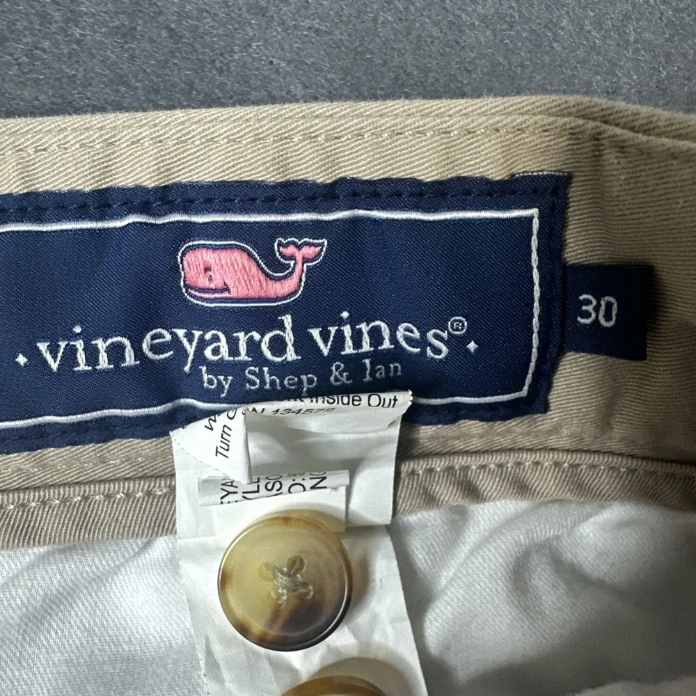 Vineyard Vines Shorts Mens Size 30 Khaki Tan Embroidered Mermaid Chinos